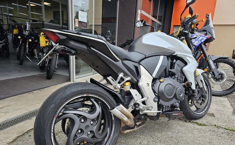 HONDA CB 1000 R 2