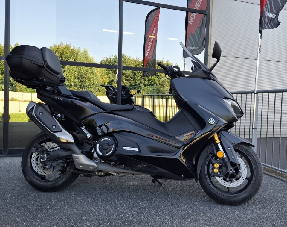 YAMAHA XP T-MAX 530 DX 3