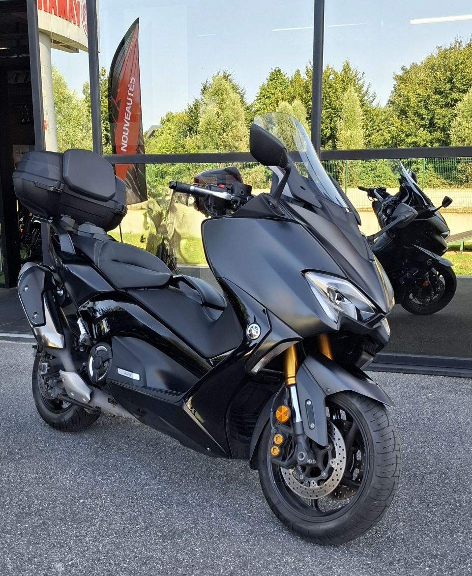 YAMAHA XP T-MAX 530 DX 1