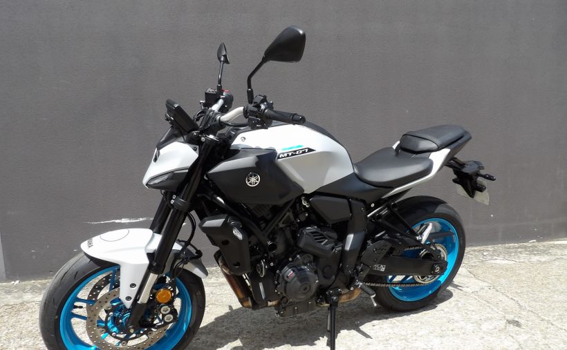 YAMAHA MT-07 Y-AMT 6