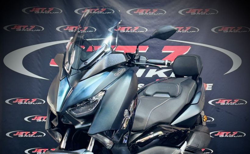 YAMAHA XMAX 300 Tech Max 2