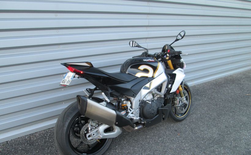 APRILIA TUONO 1100 V4 FACTORY 16