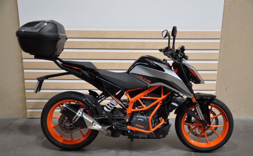 KTM 390 DUKE ABS 1