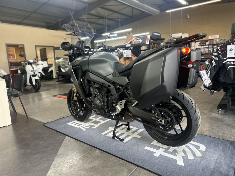 YAMAHA TRACER 9 GT 12