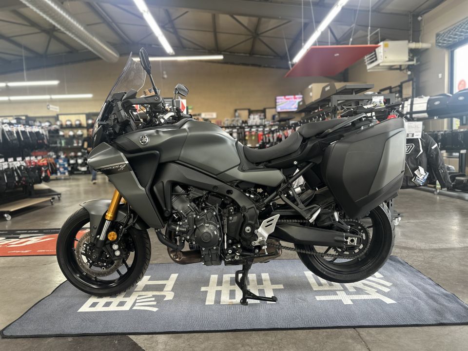YAMAHA TRACER 9 GT 8