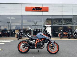 KTM 390 DUKE ABS - 2025