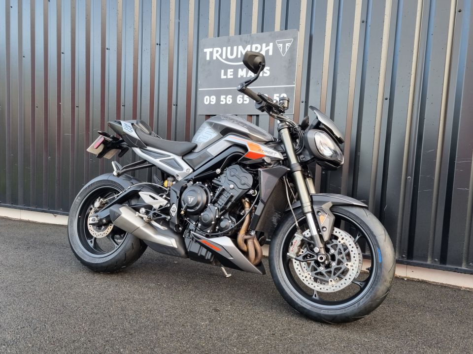 TRIUMPH STREET TRIPLE 765 RS 5