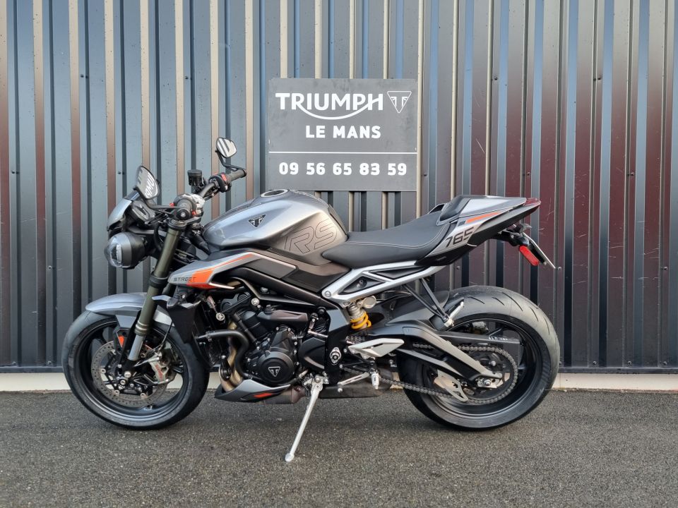 TRIUMPH STREET TRIPLE 765 RS 15