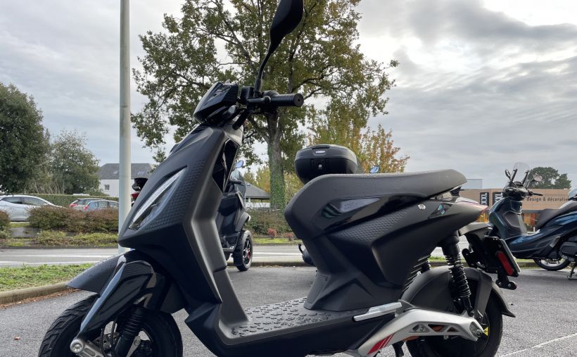 PIAGGIO 1 ACTIVE 0