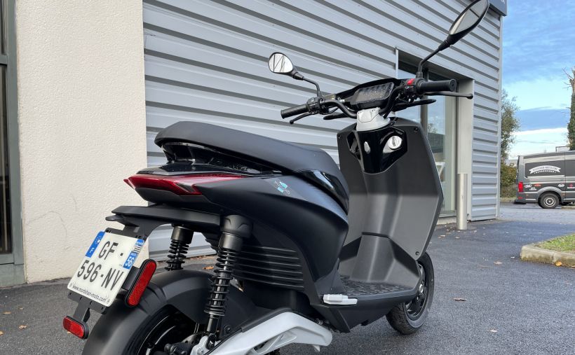 PIAGGIO 1 ACTIVE 1