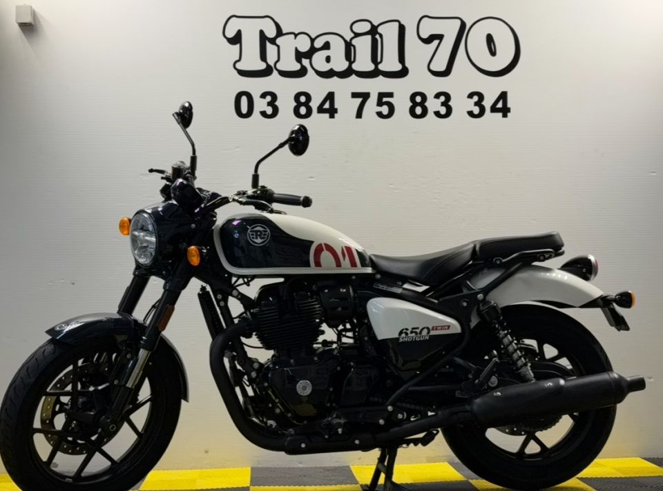 ROYAL ENFIELD SHOTGUN 650 6