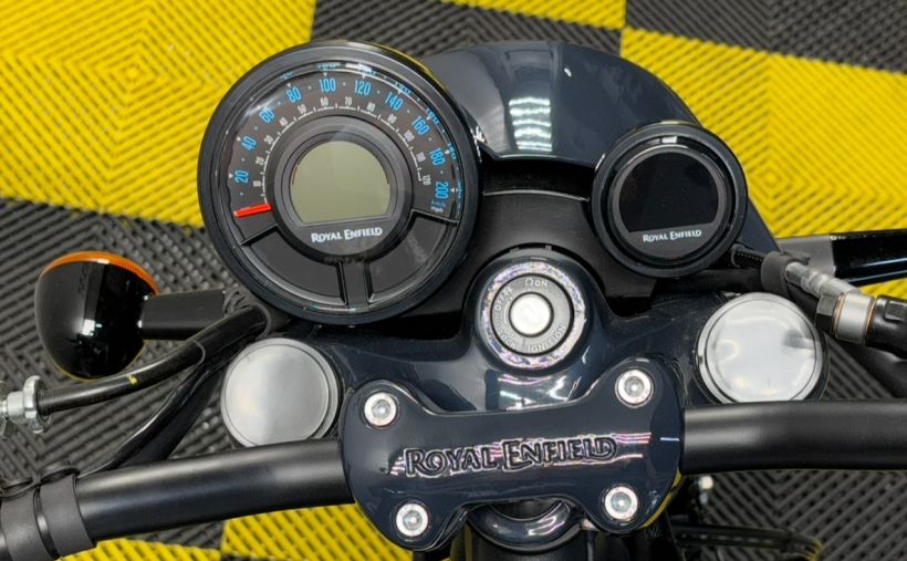 ROYAL ENFIELD SHOTGUN 650 3