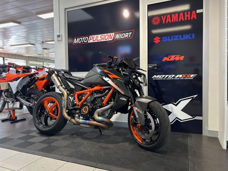 KTM 1390 SUPER DUKE R 0