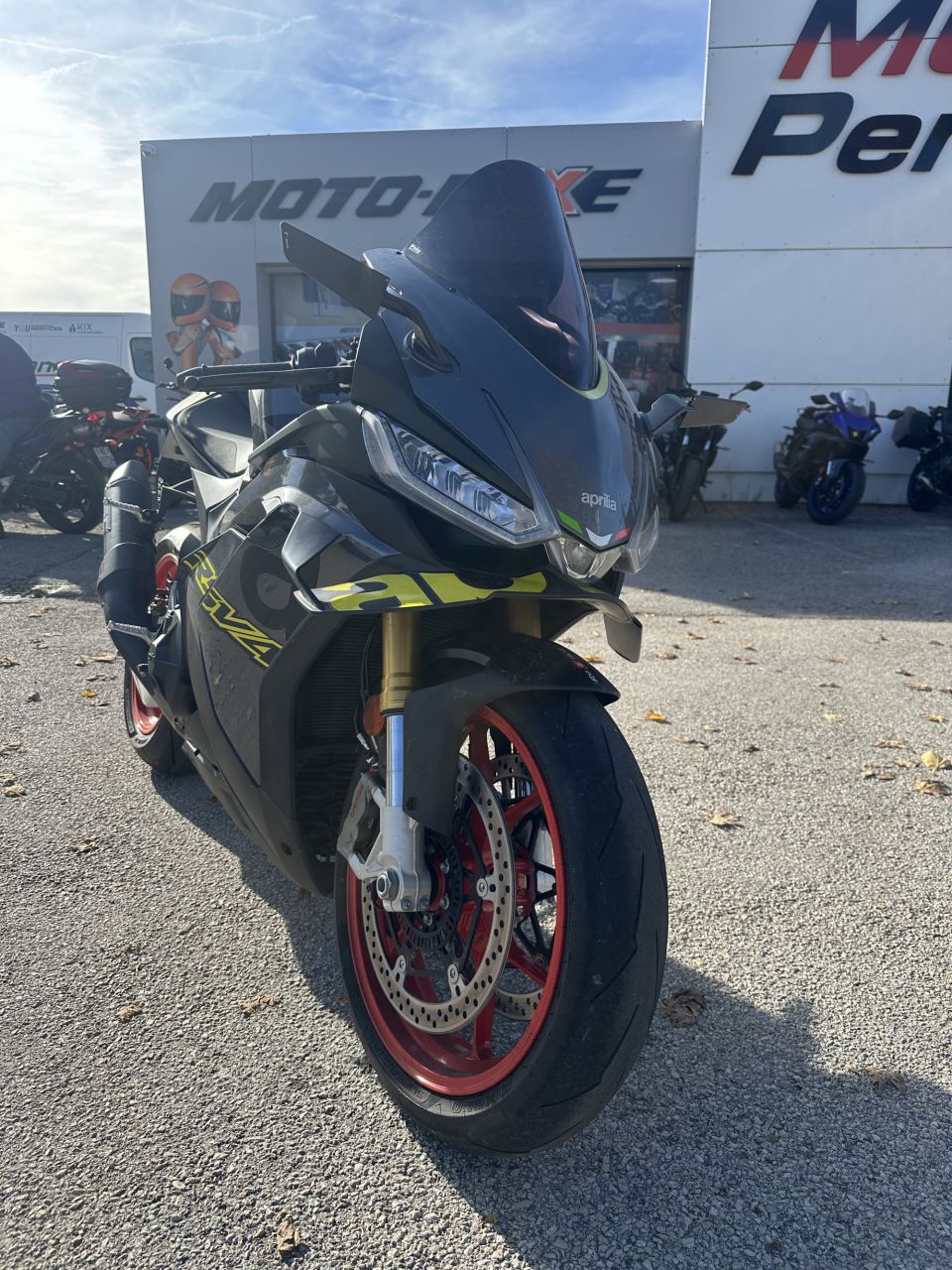 APRILIA RSV4 1100 R 1