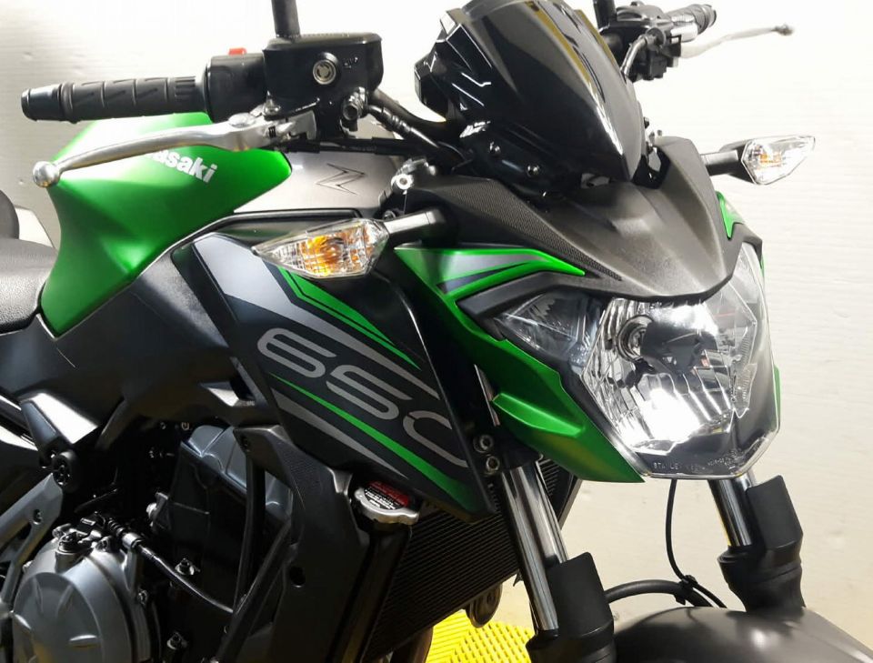 KAWASAKI Z 650 30
