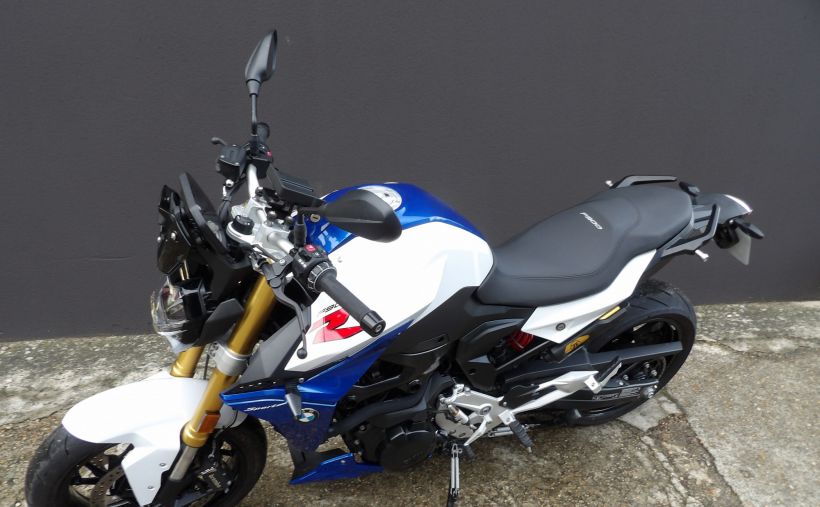 BMW F900R 4