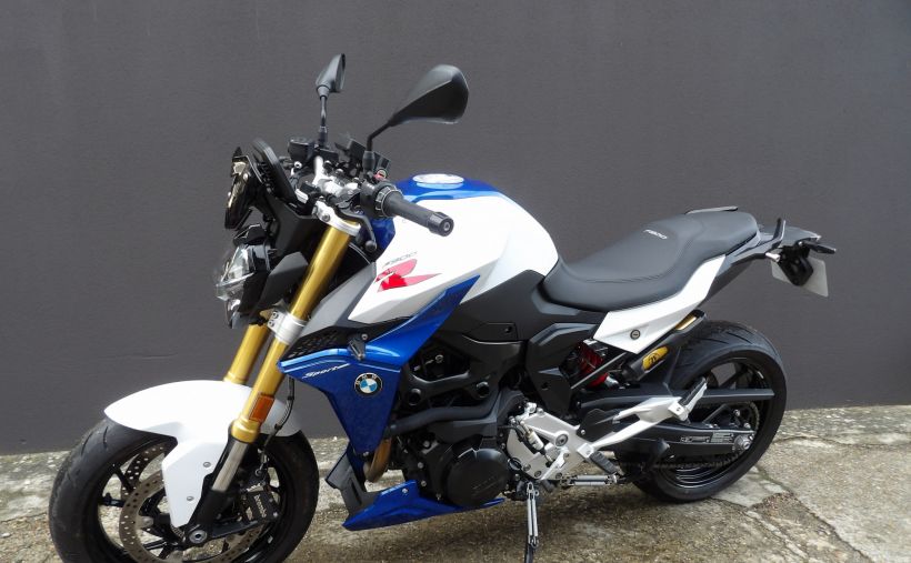BMW F900R 6