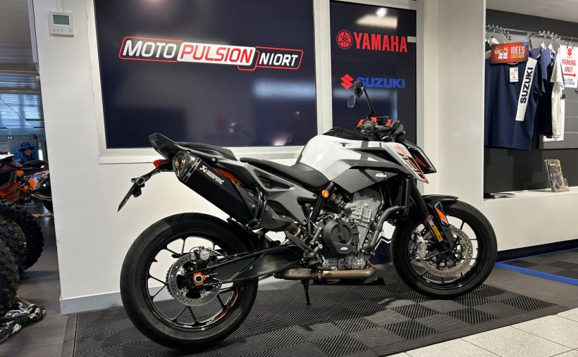 KTM 790 DUKE L 6
