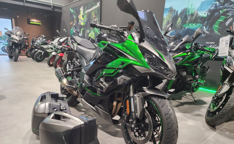 KAWASAKI NINJA 1000 SX TOURER 5