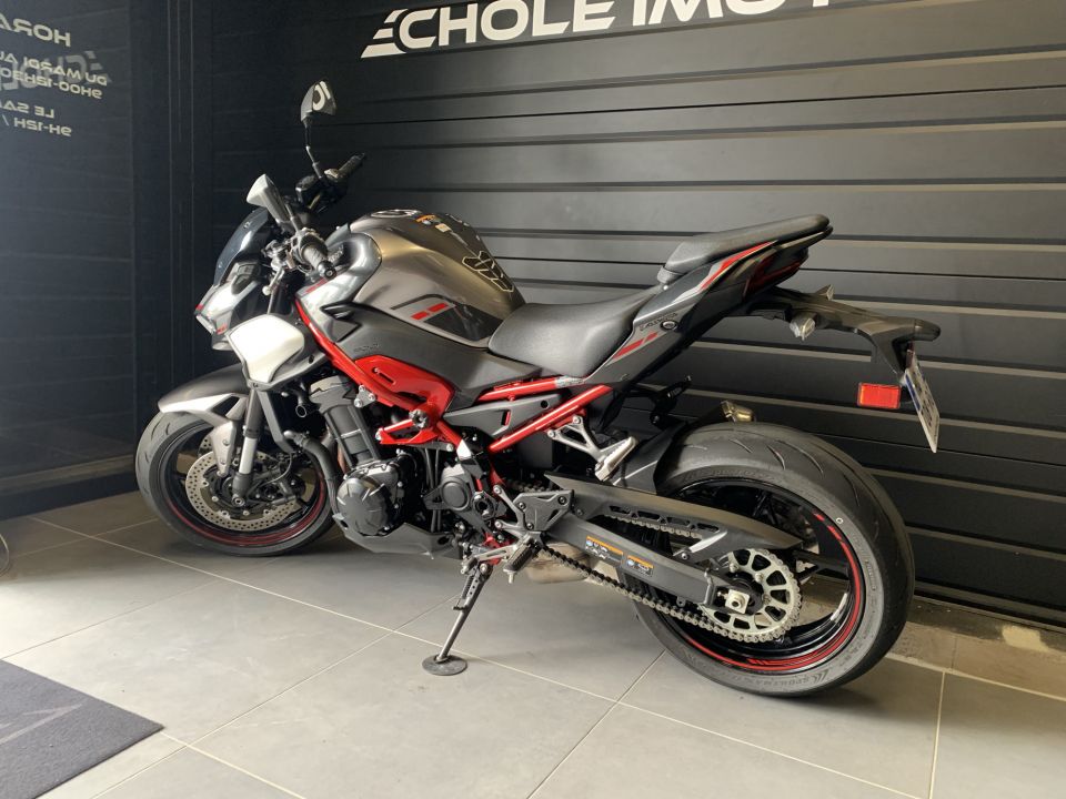 KAWASAKI Z 900 20