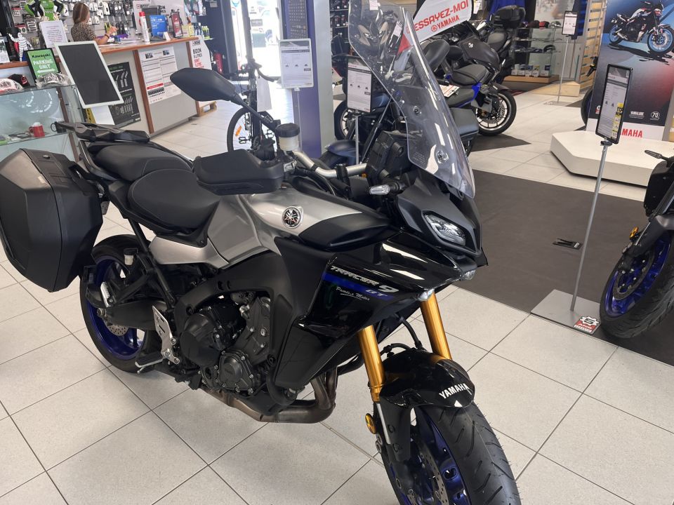 YAMAHA TRACER 9 GT 12