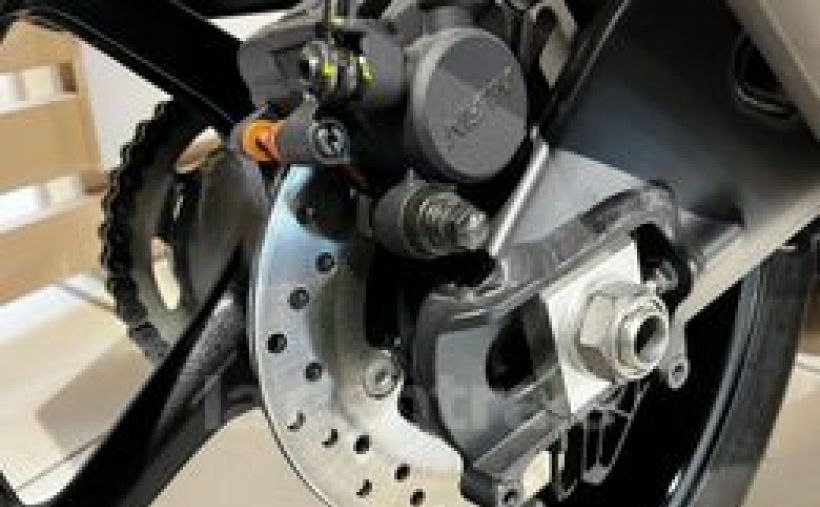 YAMAHA MT-10 17