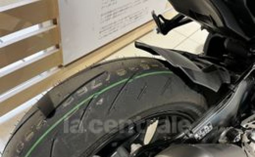 YAMAHA MT-10 16