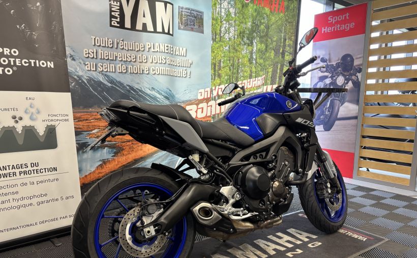 YAMAHA MT-09 2