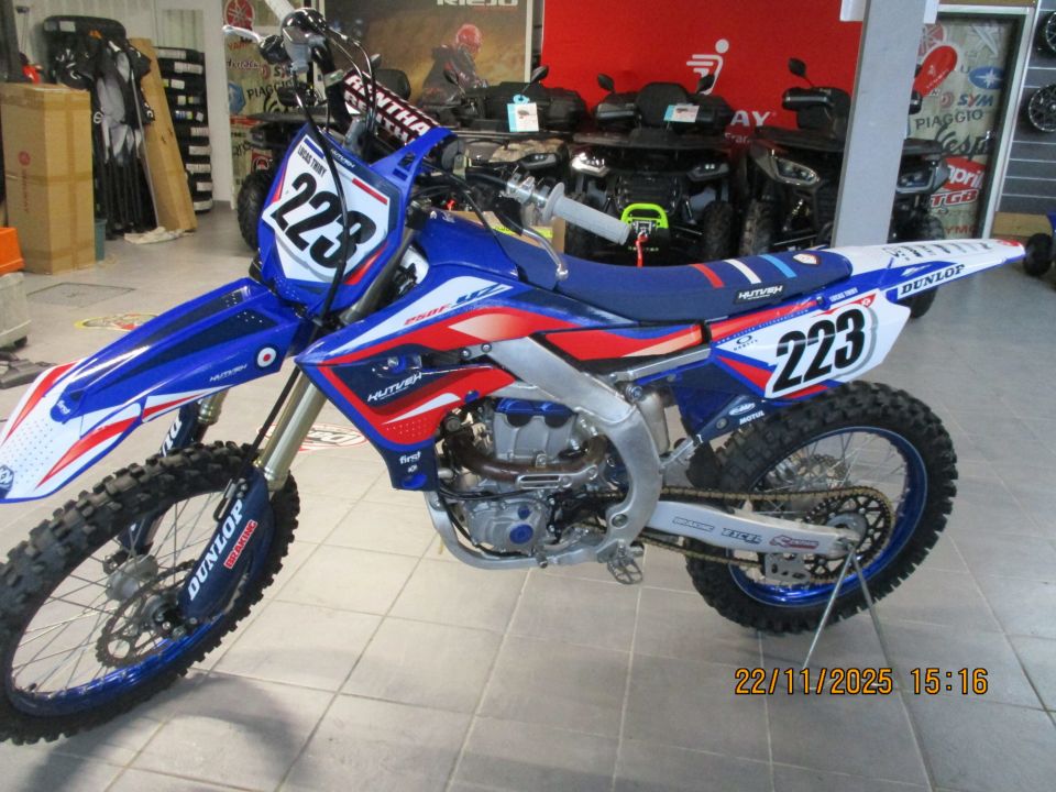 YAMAHA YZ250F 10