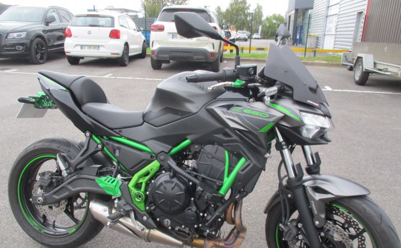 KAWASAKI Z 650 10