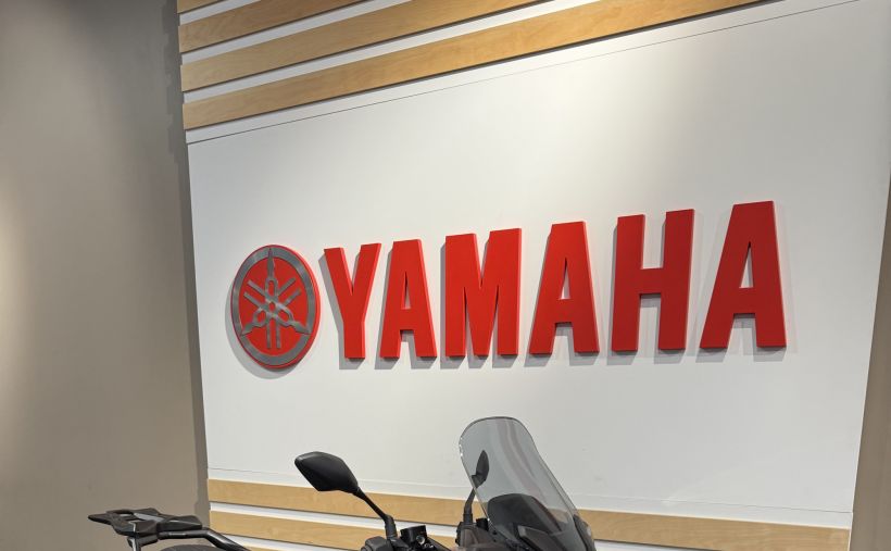 YAMAHA XMAX 300 Tech Max 2