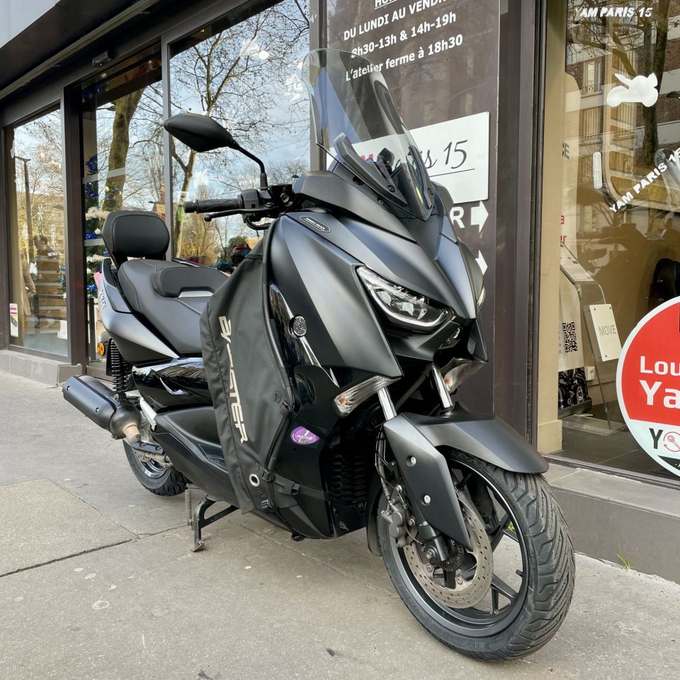 YAMAHA XMAX 125 1