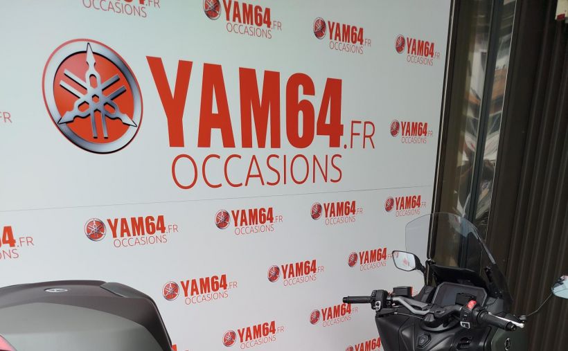 YAMAHA XP T-MAX 560 2