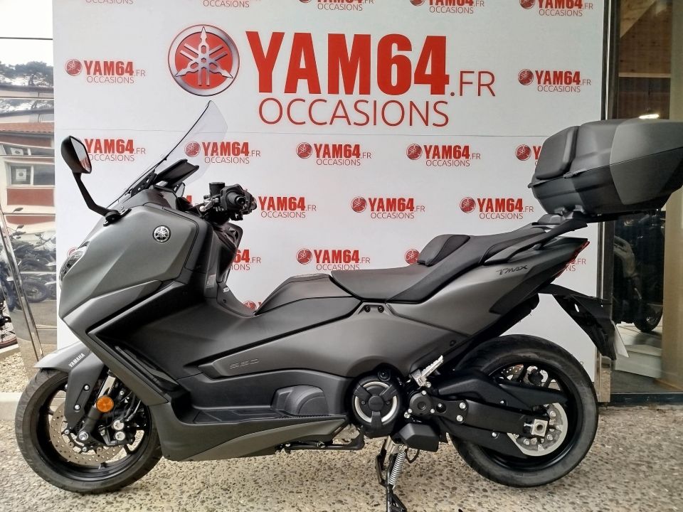 YAMAHA XP T-MAX 560 3