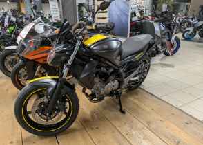 SUZUKI GLADIUS 650 - 2013