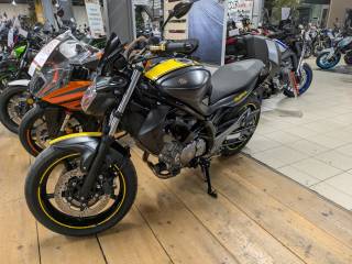 SUZUKI GLADIUS 650 - 2013