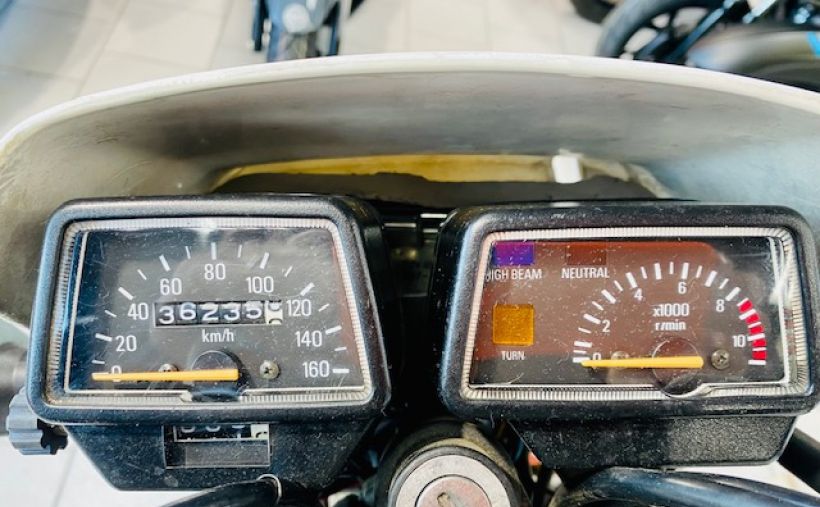 YAMAHA XT 350 5