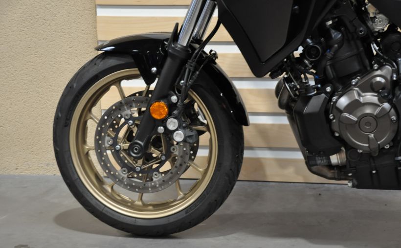 YAMAHA TRACER 7 GT 35 KW 11