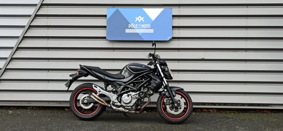 SUZUKI GLADIUS 650 5