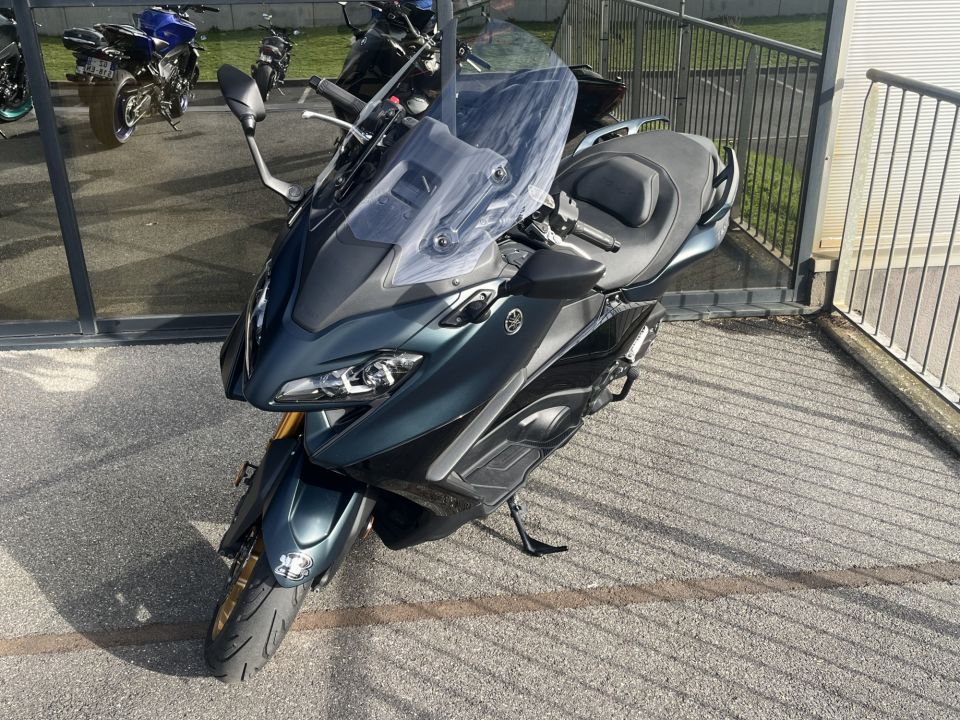 YAMAHA XP T-MAX 560 TECH MAX 3