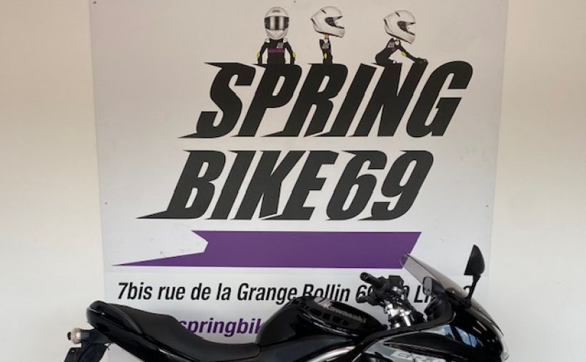 KAWASAKI ER-6 4