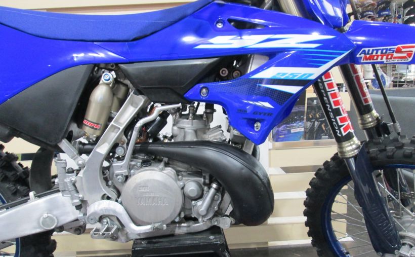 YAMAHA 250 YZ 2025 3