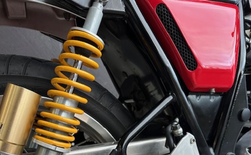 ROYAL ENFIELD Continental GT 535 4