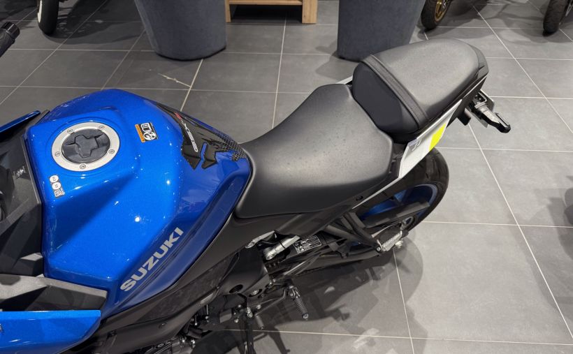 SUZUKI GSX-S 1000 3
