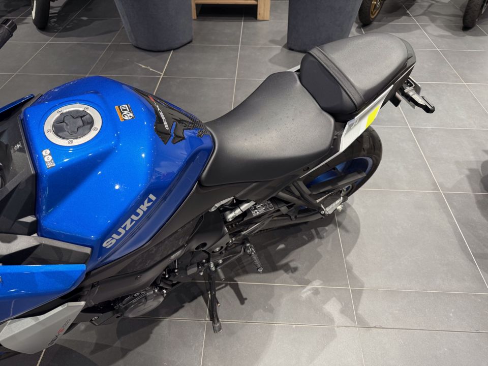 SUZUKI GSX-S 1000 15