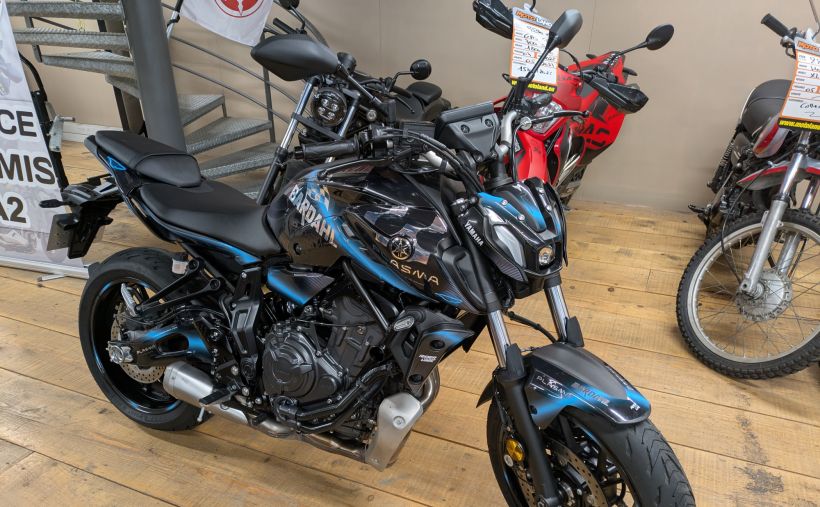 YAMAHA MT-07 (47.5CV) 10