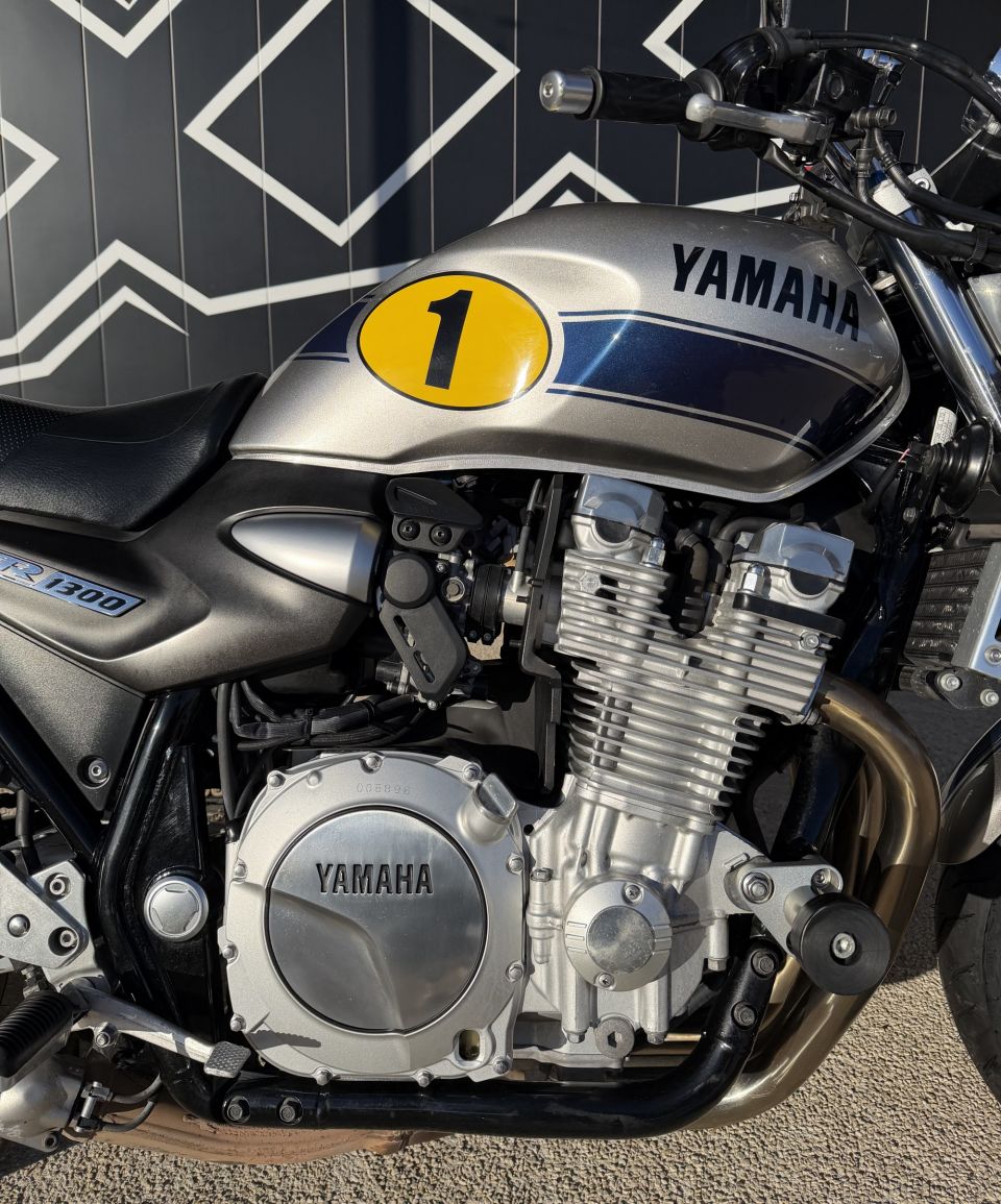 YAMAHA XJR 1300 3
