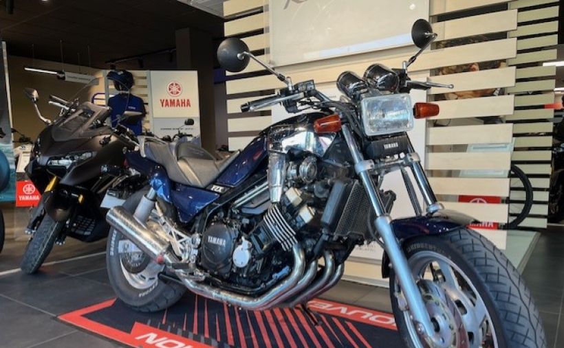 YAMAHA FZX FAZER 2