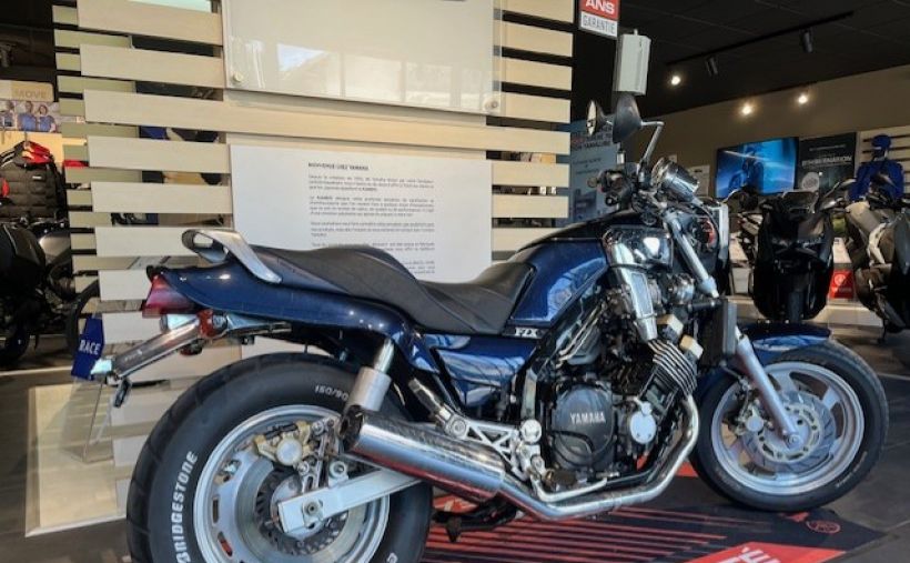 YAMAHA FZX FAZER 3