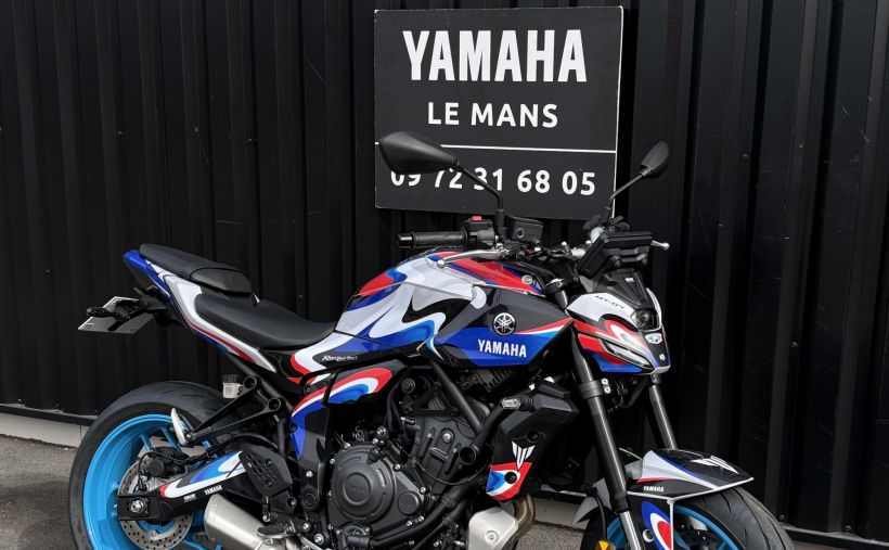 YAMAHA MT-07 5
